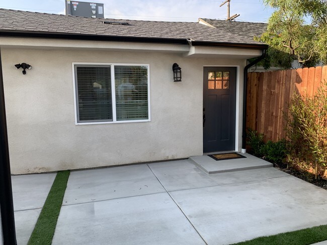 Foto del edificio - 11313 Delano St