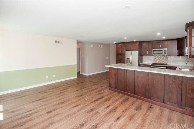 Building Photo - 13536 Abana St