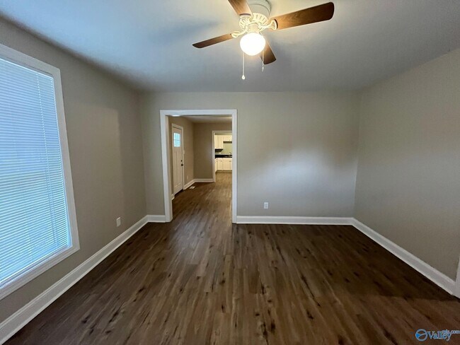 Foto del edificio - 1511 Danville Rd SW