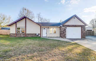 Building Photo - 12569 Ponce De Leon Dr