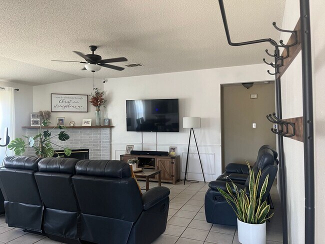 Foto del edificio - Perfect Home for Entertaining!