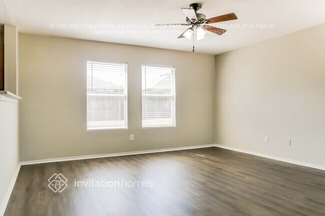 Building Photo - 1404 Whitewater Dr