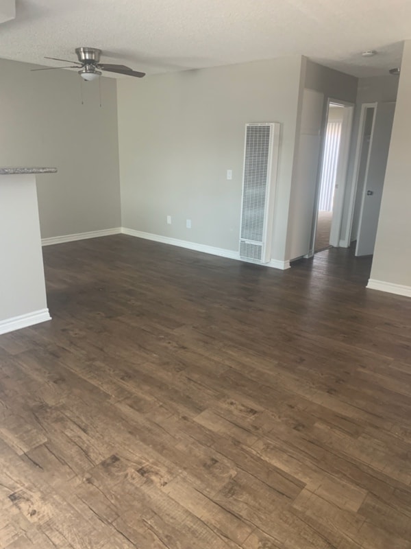 Building Photo - 7042 Fenway Dr