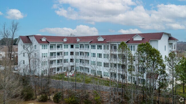 Building Photo - Cameryn Elise