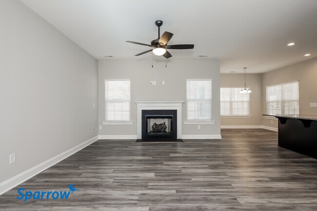 Foto del edificio - 6409 Pamela Street