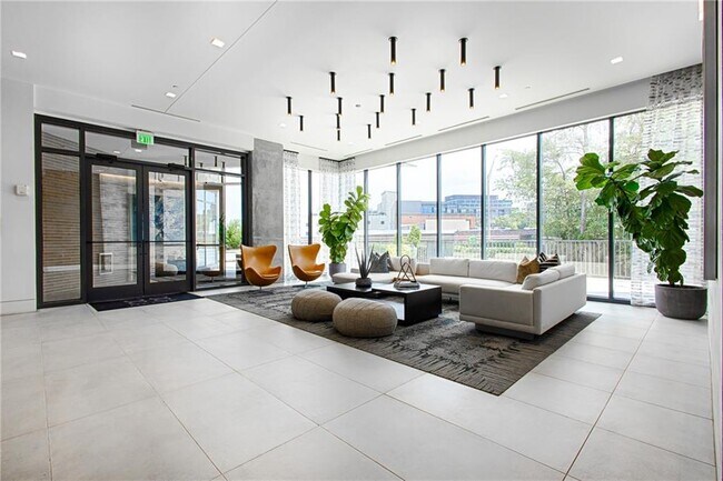 Foto del edificio - 788 West Marietta St NW
