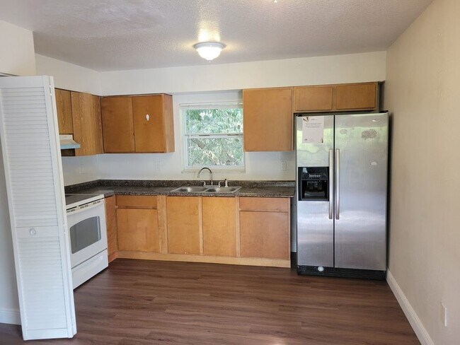 Foto del edificio - 3209 N 49th St