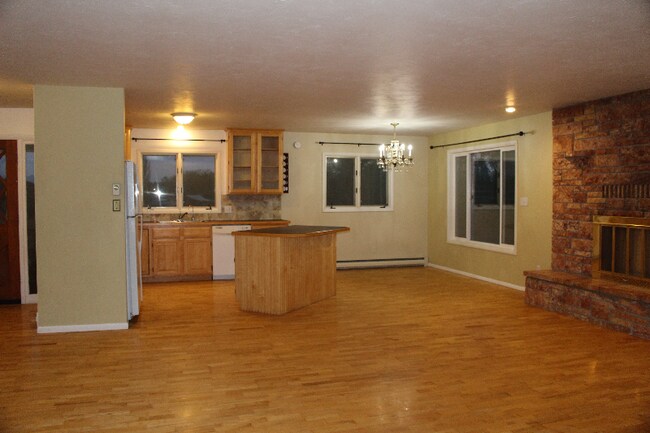Building Photo - 1026 Helena Flats Rd