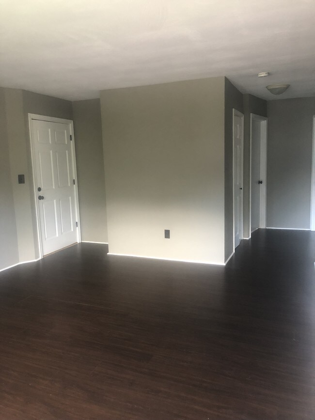 Fotografía del edificio - 730 Clevio St