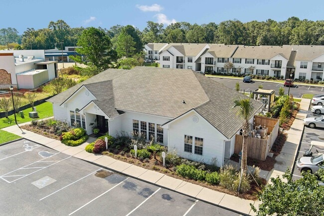 Building Photo - Baldwin Farms Apartments