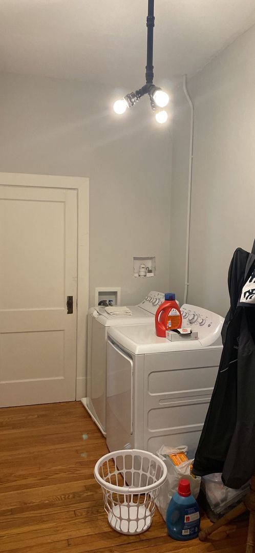 Foto del edificio - Main128-130