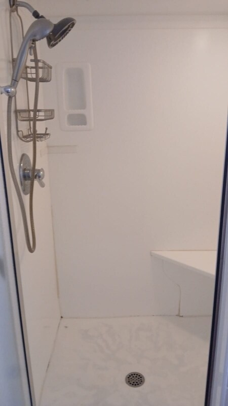 Foto del edificio - 9650 Buttonwood Dr