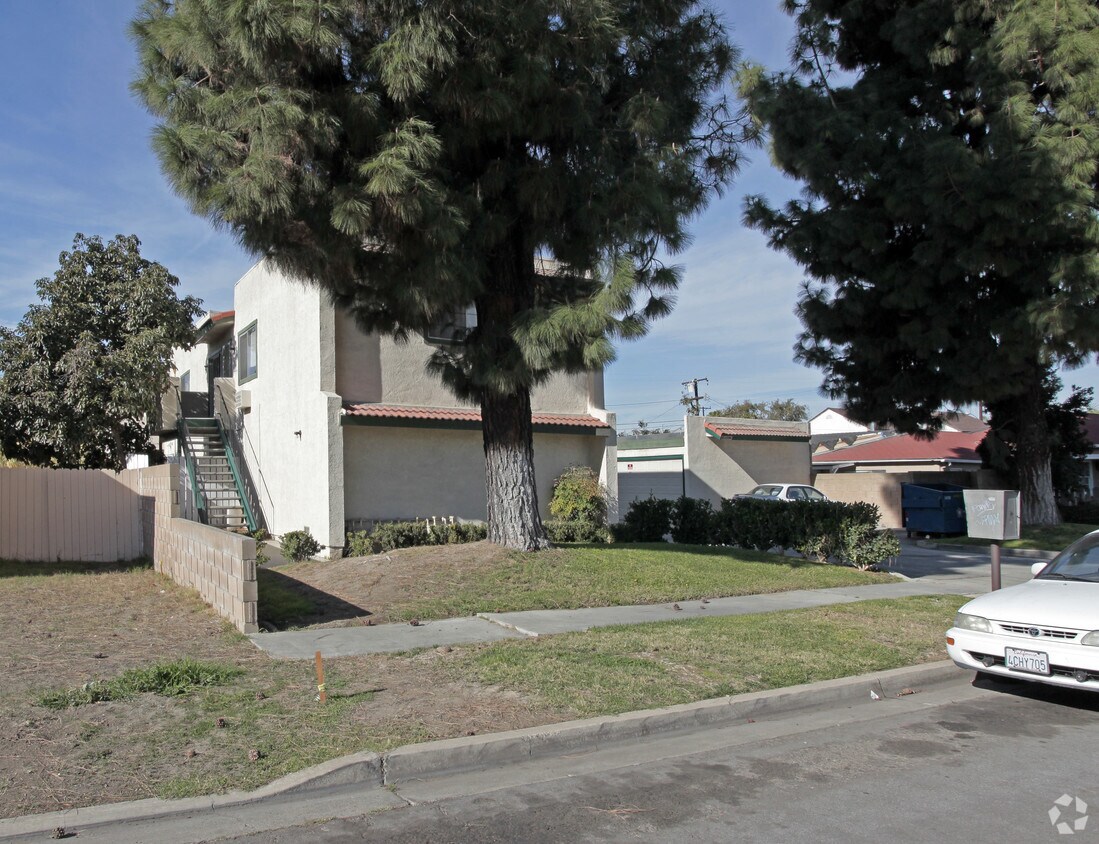 Foto del edificio - 13161 Jefferson St