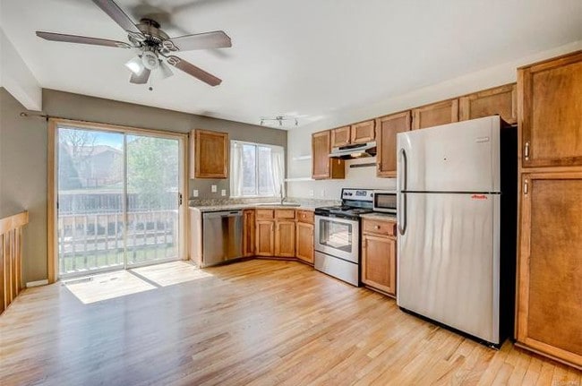 Building Photo - 567 E Arden Cir