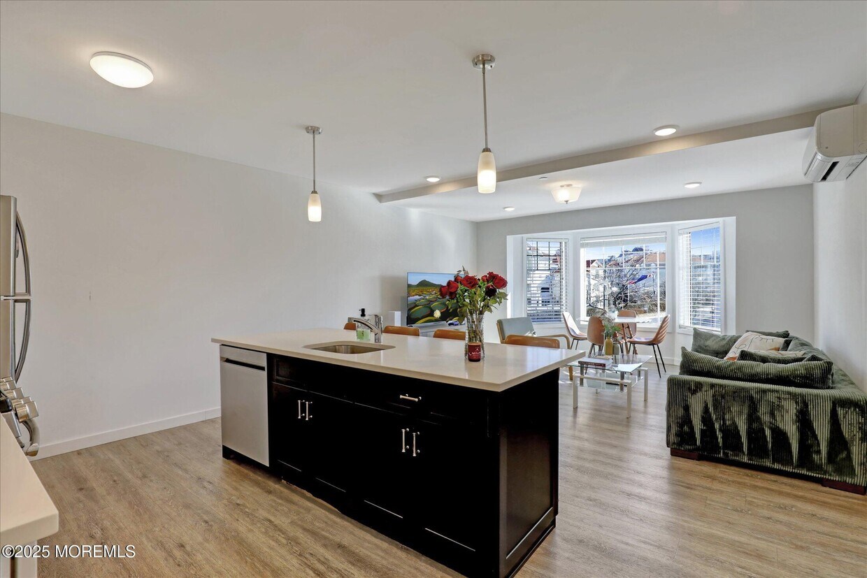 Foto principal - 55 Brighton Ave