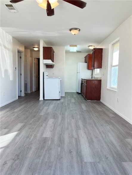 Building Photo - 1802 16th St