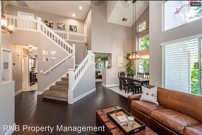Building Photo - 3 br, 2.5 bath House - 1515 Alyssum Way