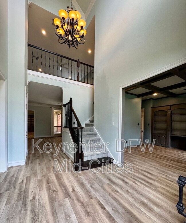 Foto del edificio - 2417 Creekside Cir S