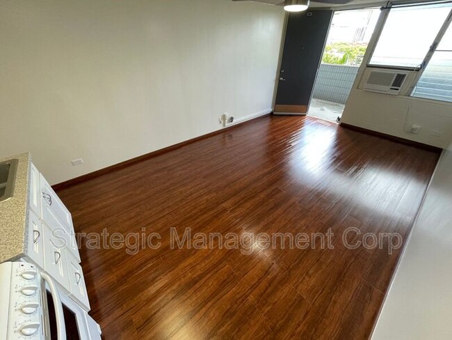 Photo - 1301 Lusitana St Apartment