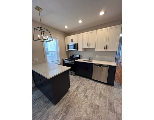 Foto principal - 26 Buttonwood St