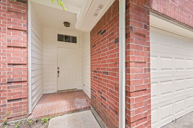Foto del edificio - 5827 Willow Park Dr