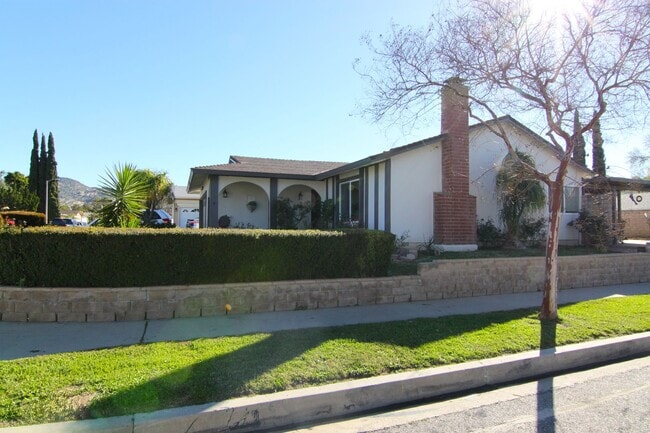 Building Photo - 5604 Bloomfield St