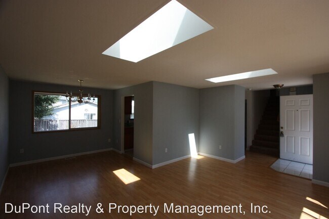 Foto del edificio - 3 br, 2.5 bath House - 10411 95th Street S...