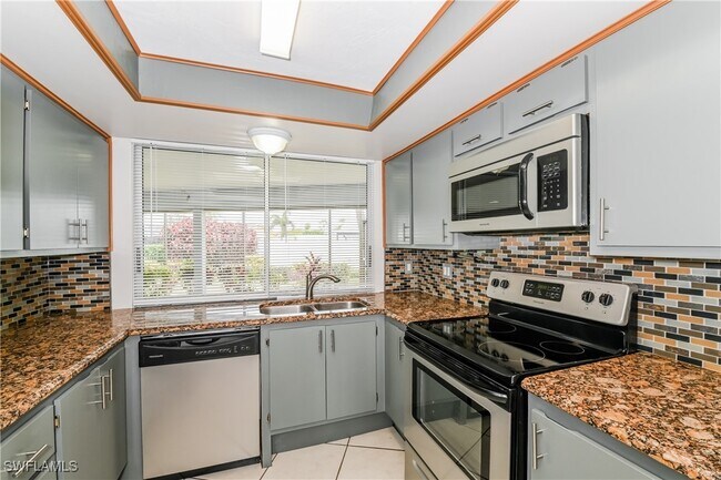 Foto del edificio - 211 SE 45th St
