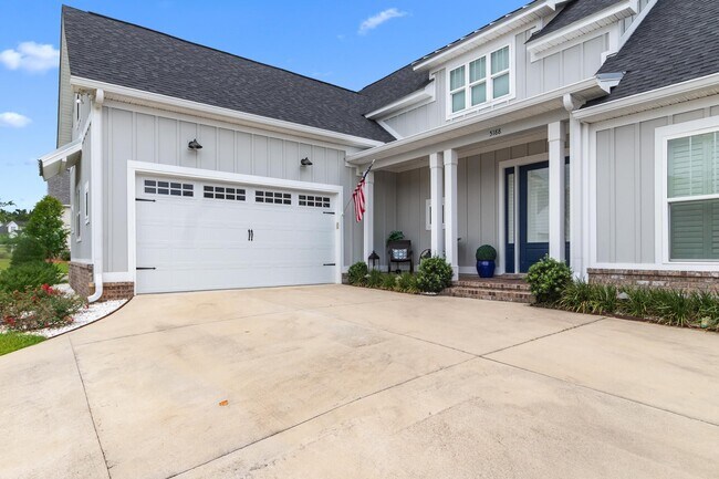 Building Photo - 5188 Royal Fern Cir