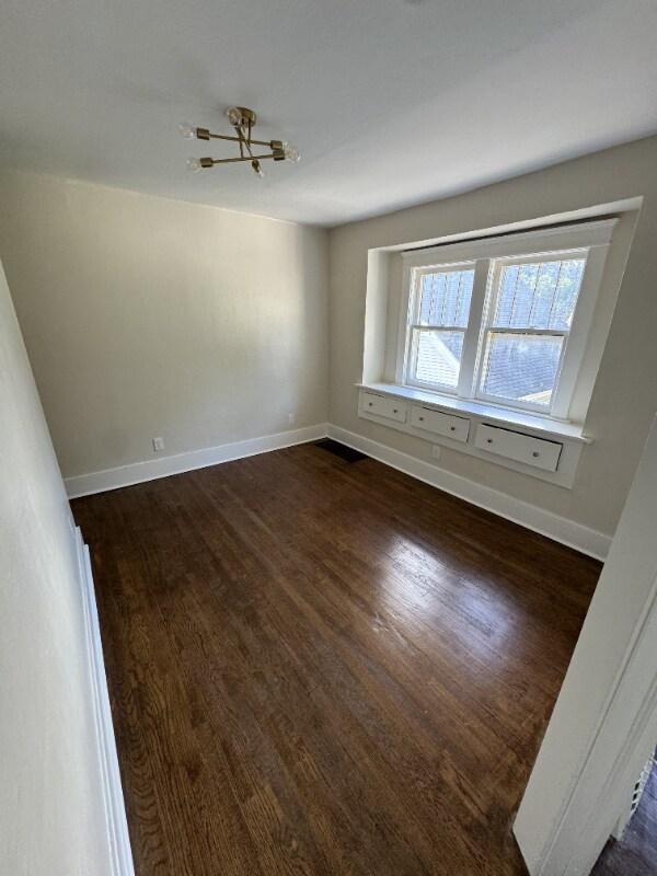 Foto del edificio - 306 N Fairview Ave