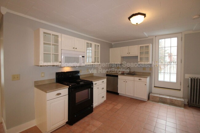 Building Photo - 62 South St