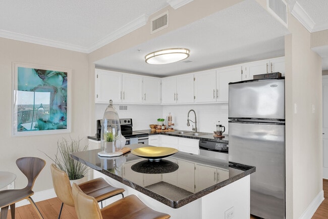 Apartamentos Houston House — foto de la comunidad - Houston House