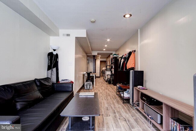Foto del edificio - 1513 T St NW
