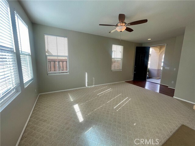 Building Photo - 6977 Resina St