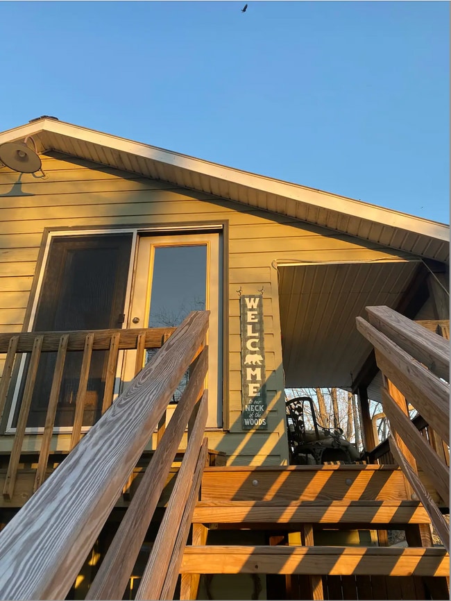 Building Photo - 9 Unaka Ave