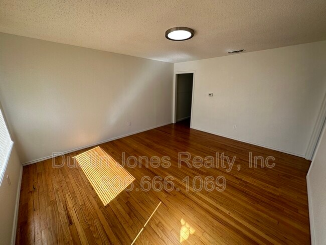 Foto del edificio - 4808 37th St