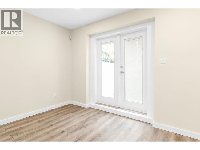 Building Photo - 805 Fowler Ct