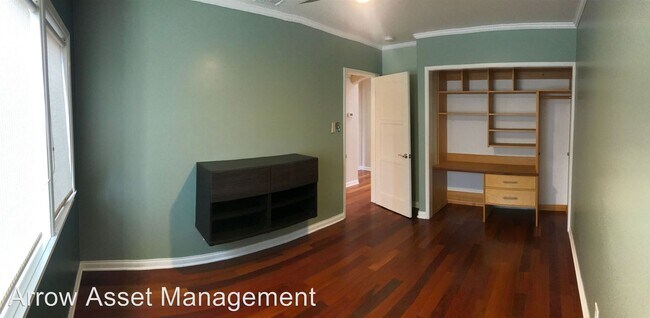 Building Photo - 3 br, 2.5 bath House - 1635 Alvarado St.