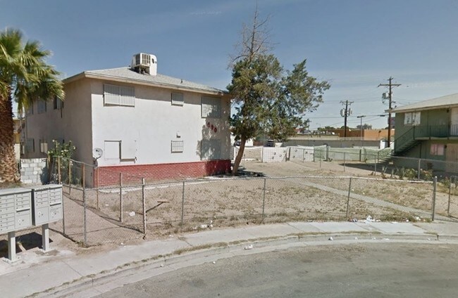 Building Photo - 537 Calcaterra Cir