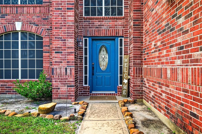 Foto del edificio - 8222 Hardy Elm St