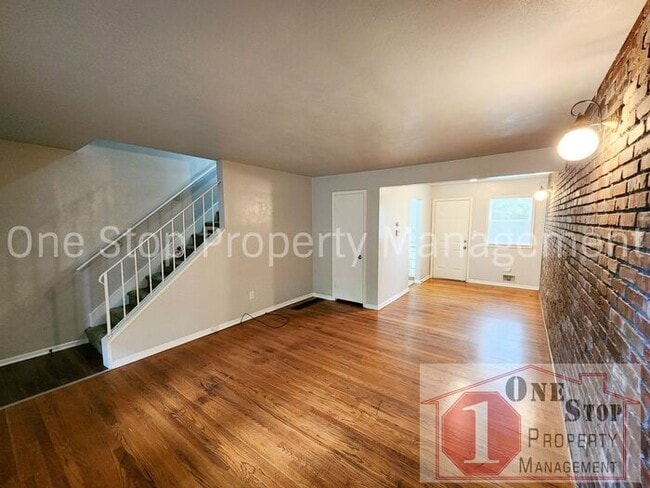Building Photo - Cute 2-bedroom, 1-bathroom in Independence!