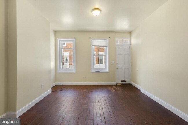 Foto del edificio - 1331 S Hollywood St