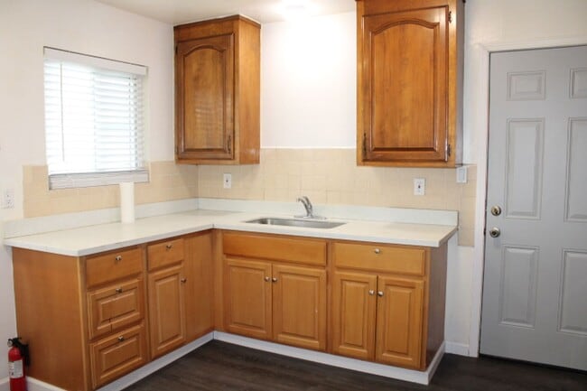 Foto del edificio - PENDING 419 S. 24th St., Richmond, CA  94804