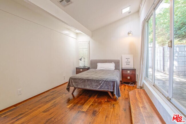 Foto del edificio - 1541 Marlay Dr