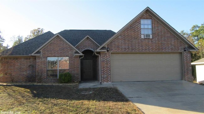 Building Photo - 6001 Ivy Cove