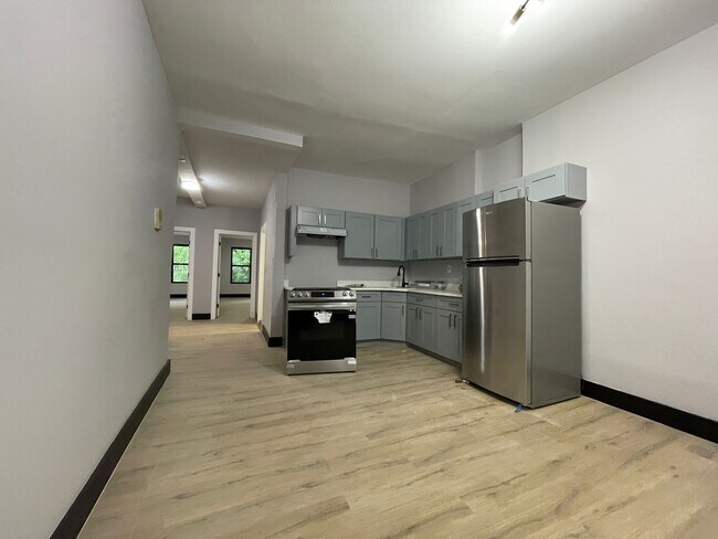 Foto del edificio - 17 Belmont Ave