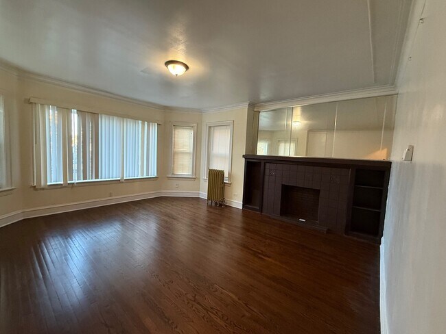 Foto del edificio - 7749 S Indiana Ave