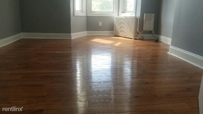 Foto del edificio - 2 br, 1 bath Apartment - 1812 PALISADE AVE