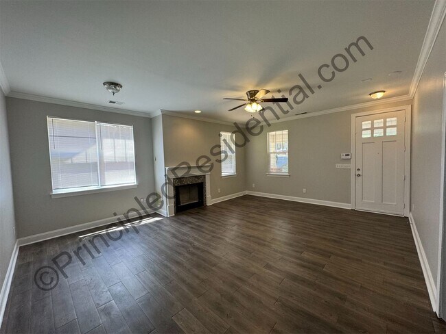 Foto del edificio - Beautiful Charlotte home with fresh neutra...