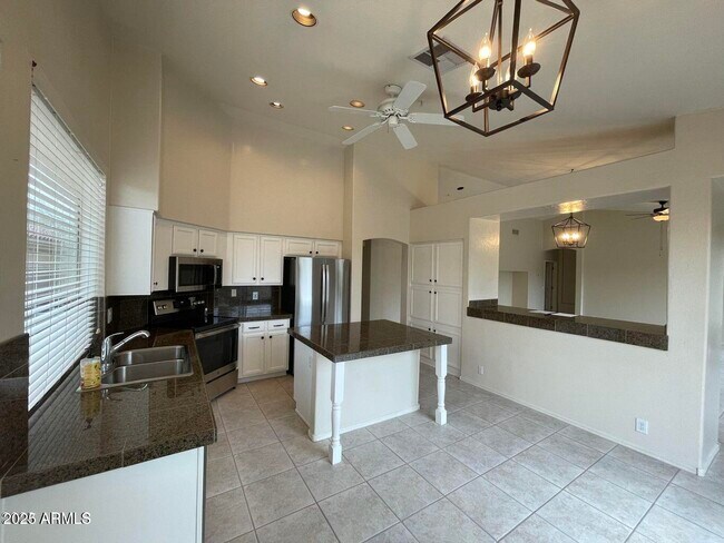 Foto del edificio - 23001 N 90th Way